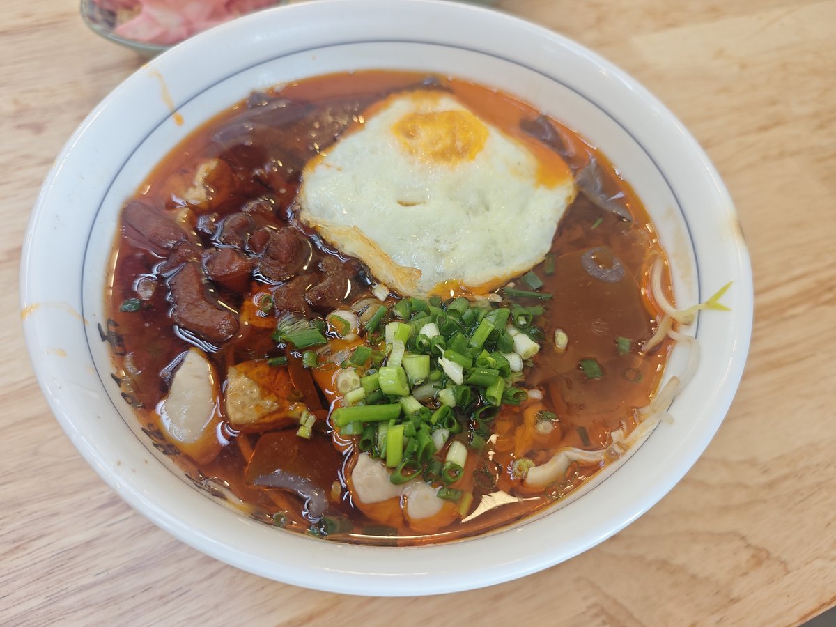 Changwang Mian: Blood, Intestine, and the Breakfast Guiyang Wakes Up For