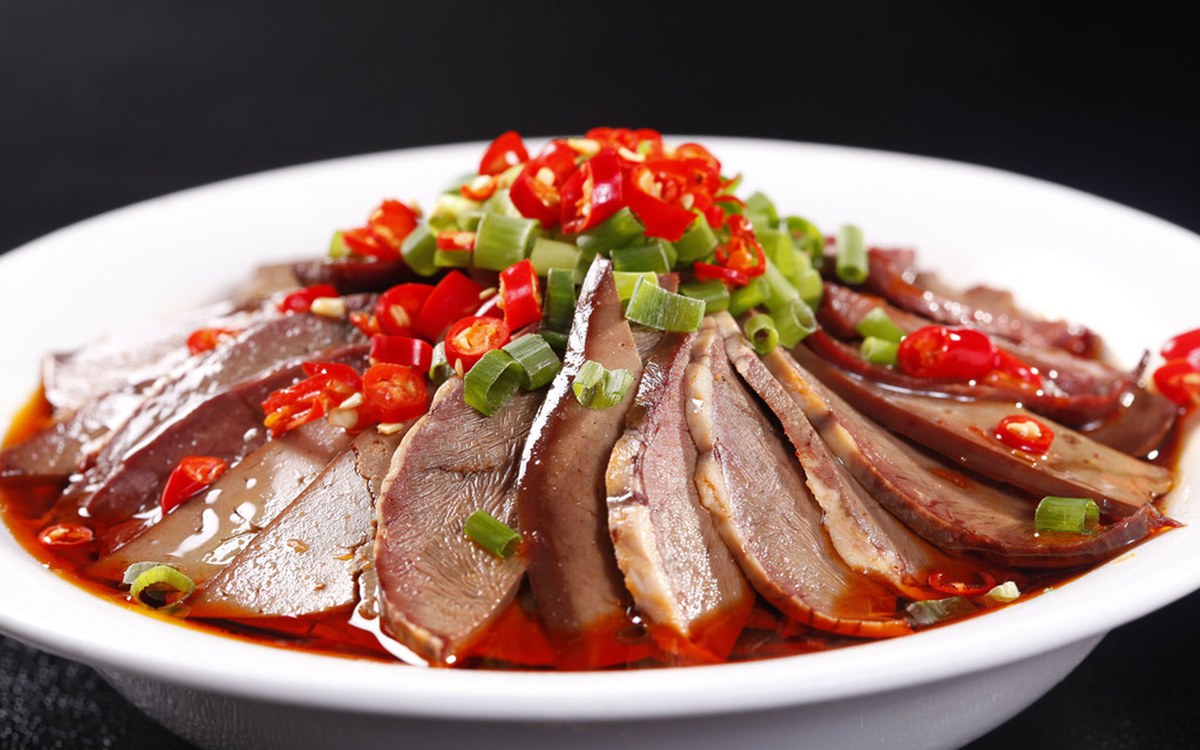 Fuqi Feipian: The Dish a Husband and Wife Built From the Parts Nobody Wanted
