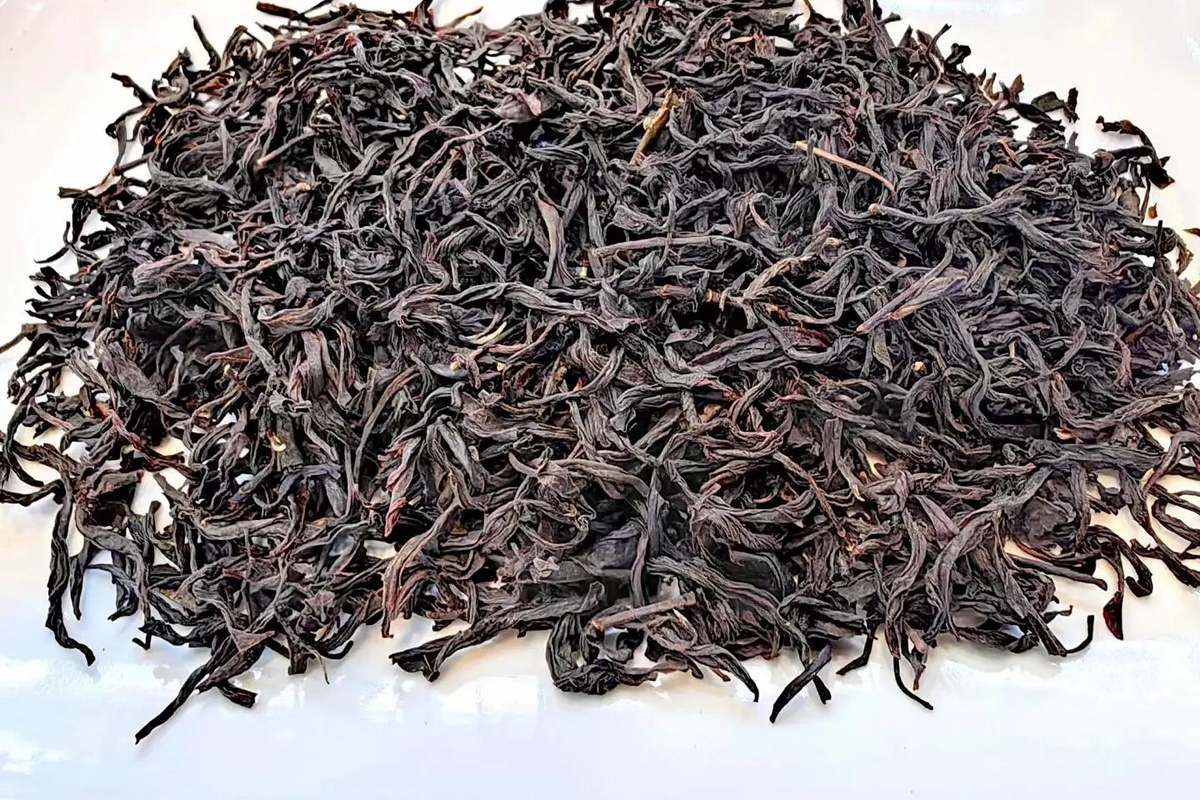 Lapsang Souchong — the world's first black tea, smoked over pinewood in Fujian's Tongmu Pass