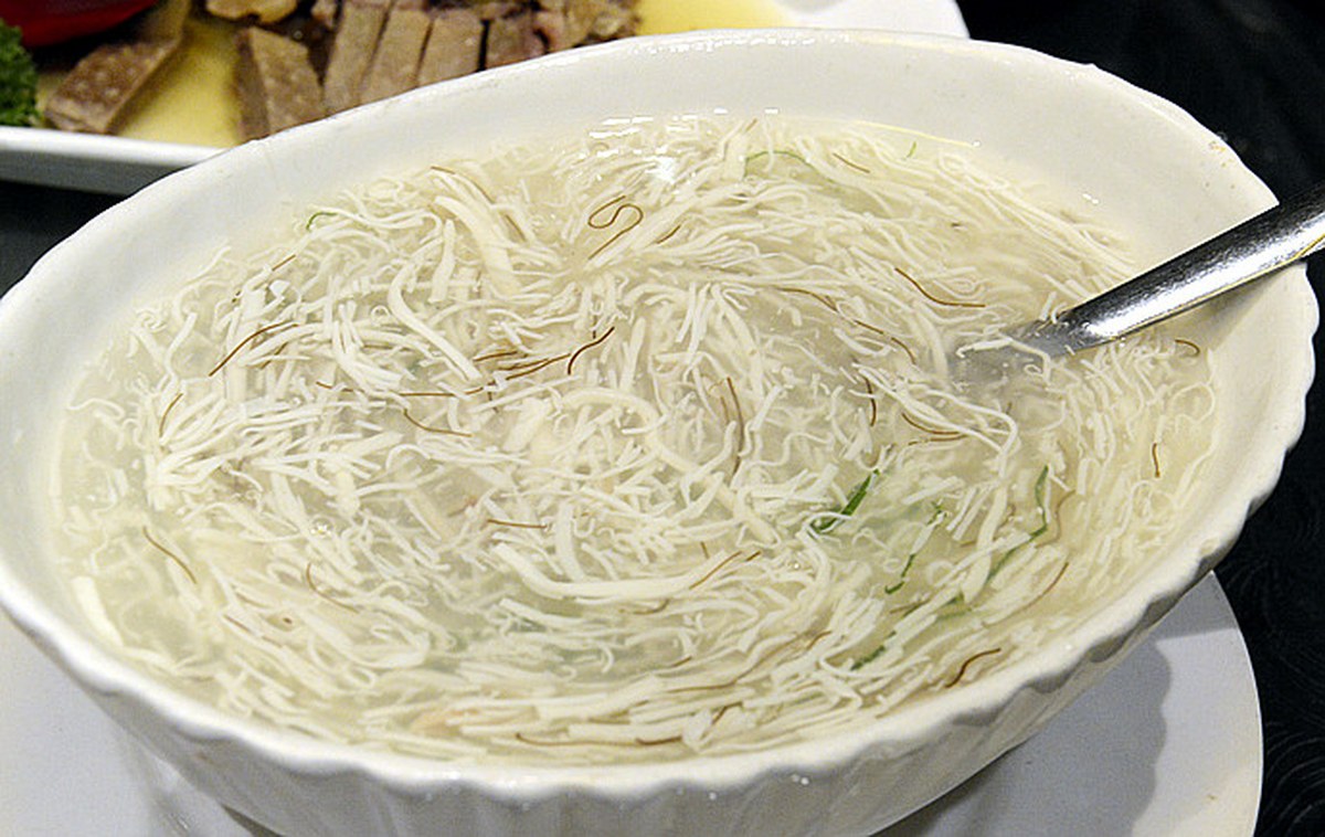 Wensi Tofu: The Soup That Quiets a Table