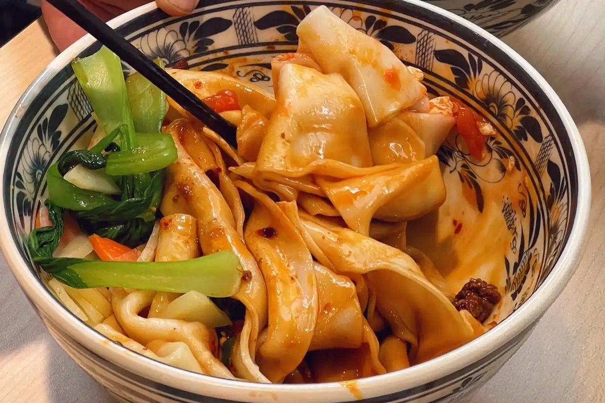 You Po Mian plated